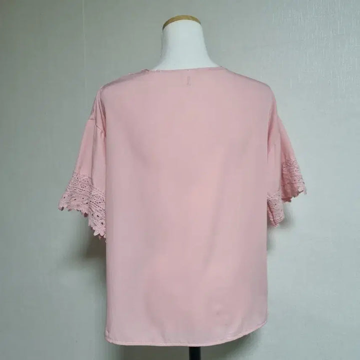 [BUNJANG] Pink Lace V-neck Blouse / 레이스 핑크 블라우스 반팔 브이넥