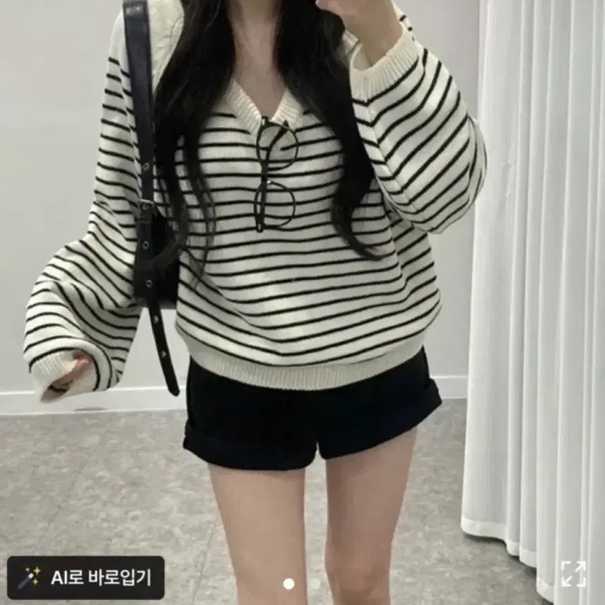 [SOLD OUT] 에이블리 루즈핏 단가라 스트라이프 아방핏 브이넥 니트
