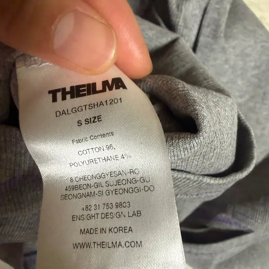 [SOLD OUT] THEILMA 그레이,블랙 티셔츠 S 일괄