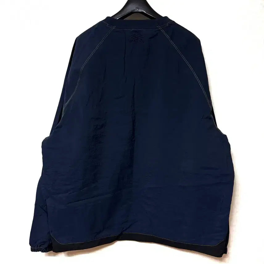 [SOLD OUT] [XL,105]엄브로 빅로고 웜업 우븐 긴팔티 오버핏