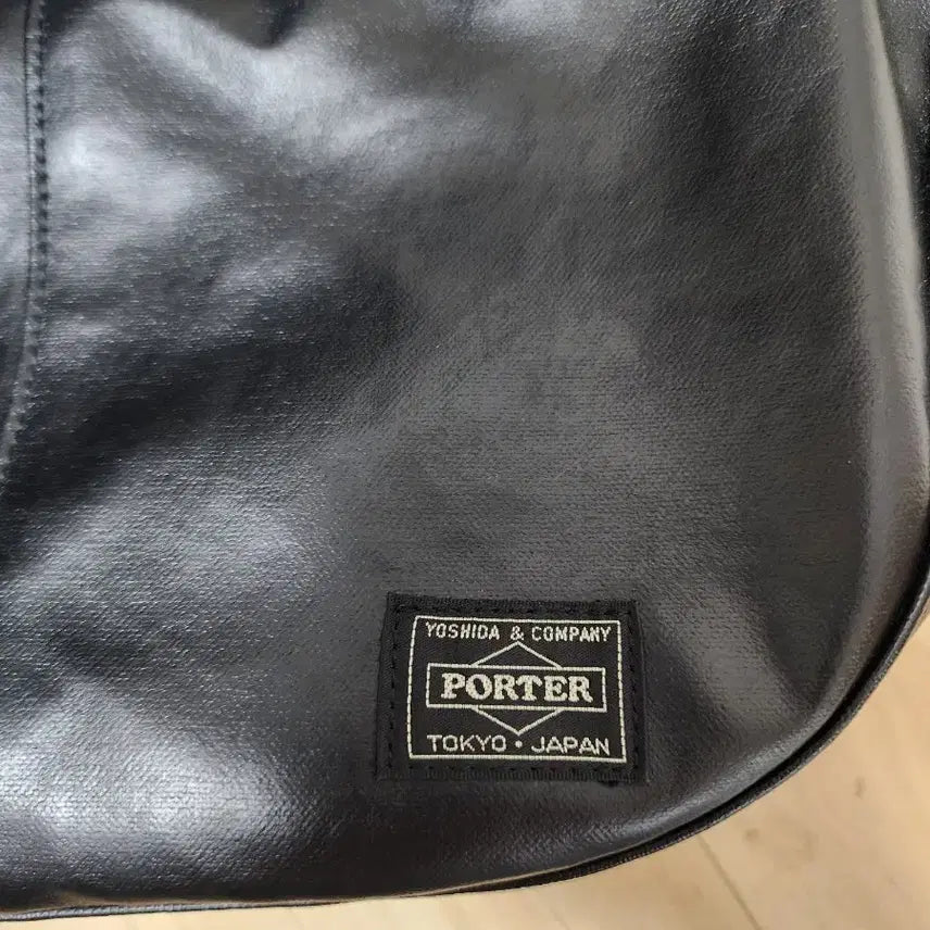 [SOLD OUT] 요시다포터 프리스타일 숄더백