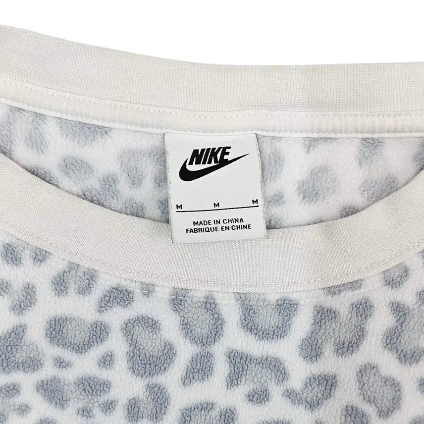 [BUNJANG] 85 NIKE 나이키 플리스 레오파드 맨투맨 / 85 NIKE 나이키 플리스 레오파드 맨투맨