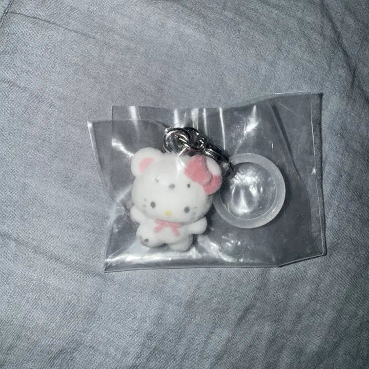[SOLD OUT] 산리오 후와후와 스노우 메지루시 헬로키티