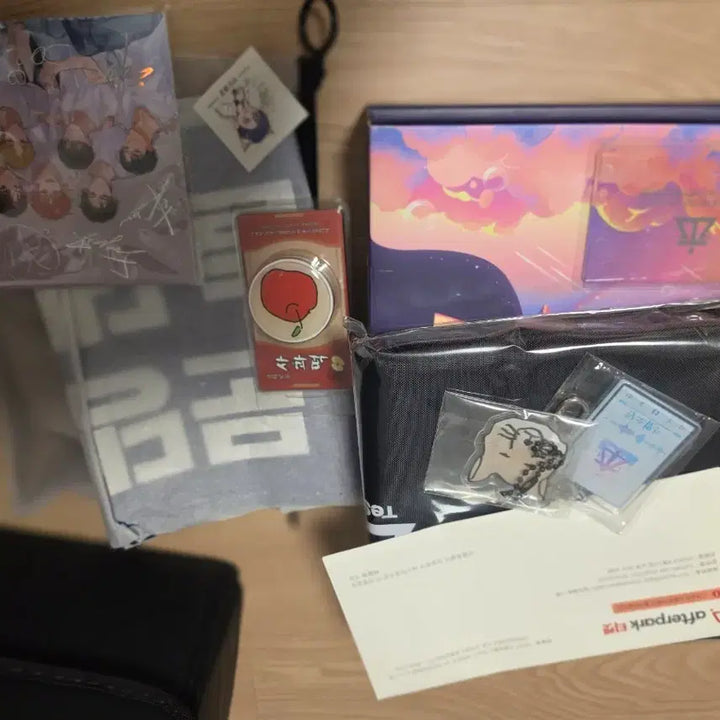 [SOLD OUT] 데못죽 공식 굿즈 일괄 판매