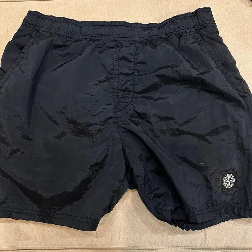 [SOLD OUT] [M]스톤아일랜드 나일론 메탈 스윔팬츠 블랙
