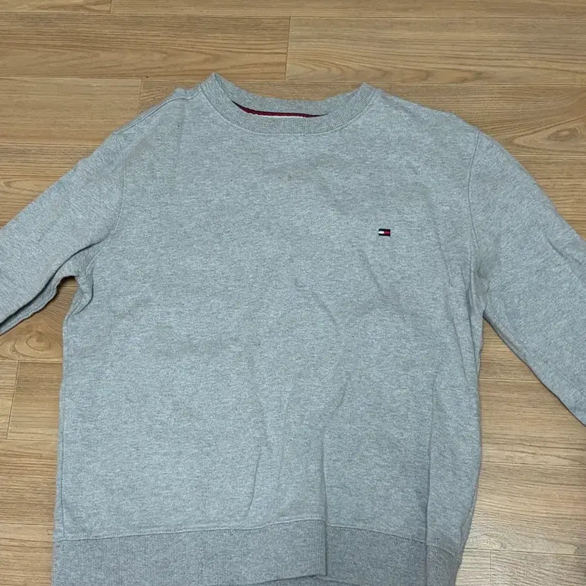[BUNJANG] Tommy Hilfiger Gray M Size Sweatshirt / 타미힐피거 맨투맨 회색 M