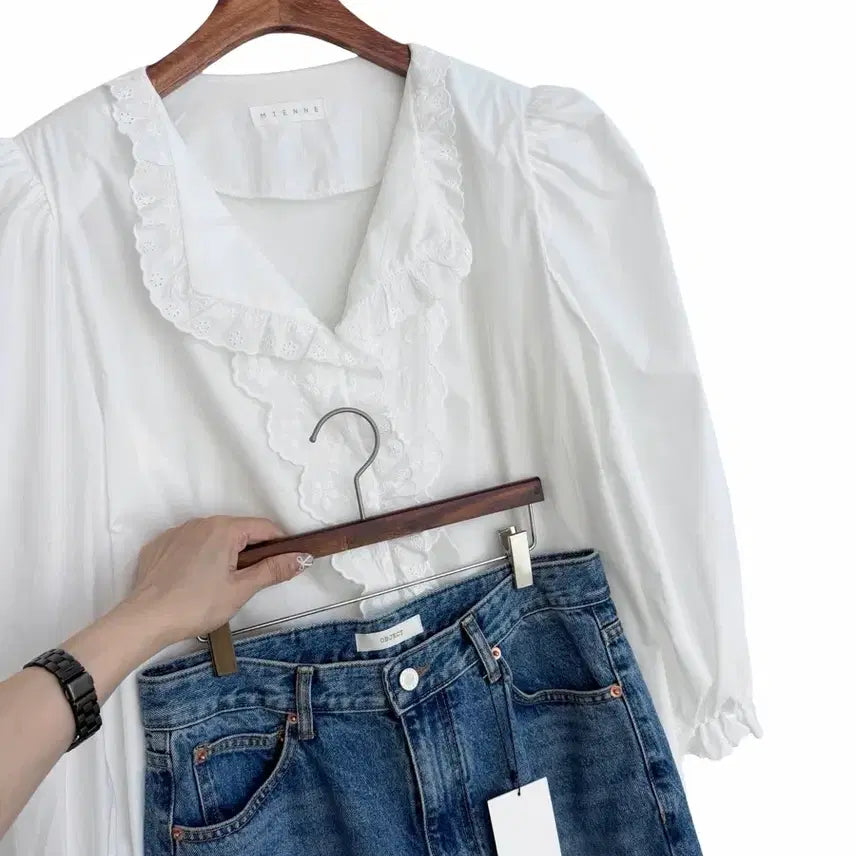 [BUNJANG] Ivory Lace Cotton Blouse / 교신안함)아이보리 레이스 코튼 블라우스