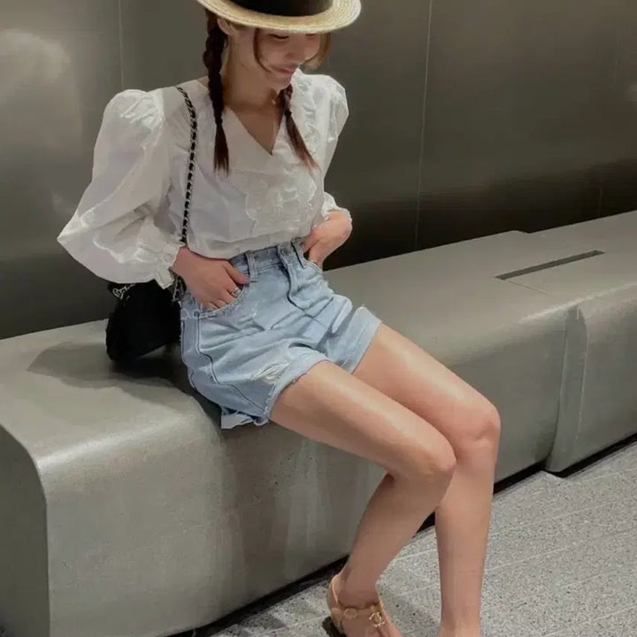 [BUNJANG] Ivory Lace Cotton Blouse / 교신안함)아이보리 레이스 코튼 블라우스