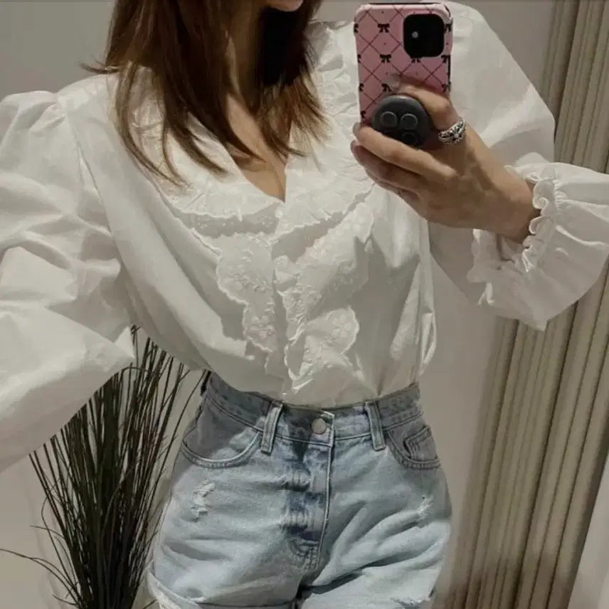 [BUNJANG] Ivory Lace Cotton Blouse / 교신안함)아이보리 레이스 코튼 블라우스