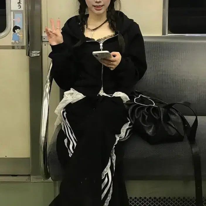 [BUNJANG] Unbranded Crop Hoodie Zip-up &amp; Frill Layered Skirt Bundle Set / 새상품 크롭 후드집업블랙+프릴 레이어드 스커트