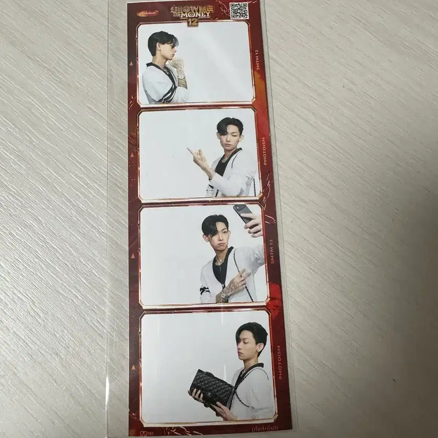 [SOLD OUT] 로얄44 포토이즘