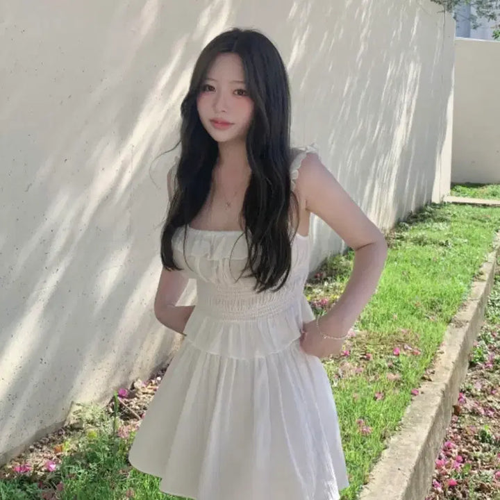 [BUNJANG] Liv, Our Made Sand Blouse / 리브아워 made 샌드 나시 블라우스 sand blouse