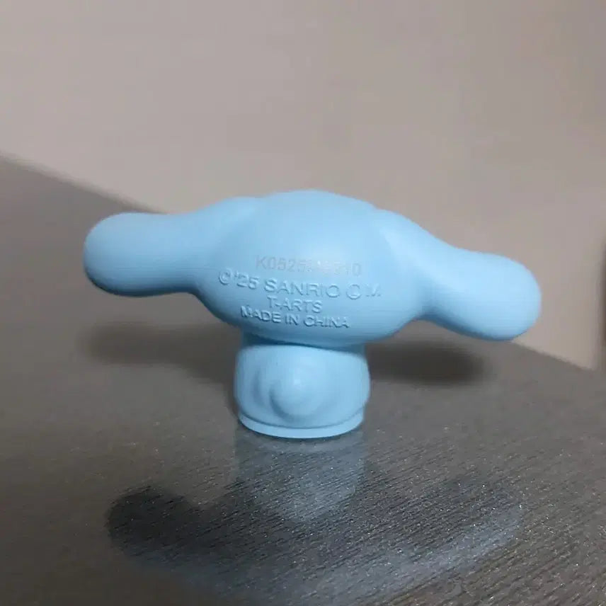 [SOLD OUT] (5월까지 할인)산리오 시나모롤 후드 피규어
