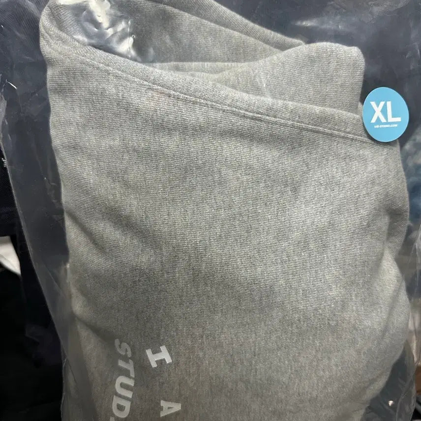 [SOLD OUT] IAB STUDIO 스튜디오 스웻팬츠 그레이 XL