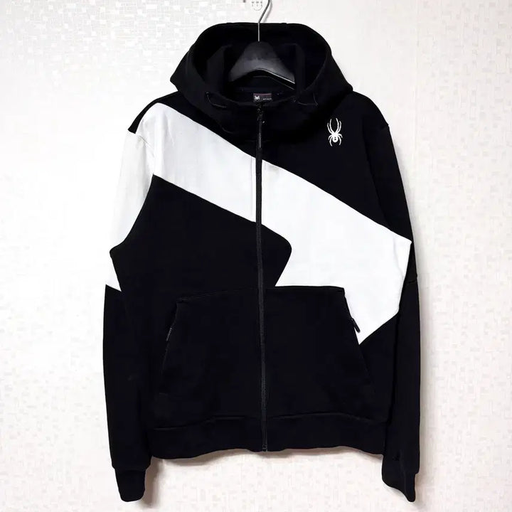 [BUNJANG] Spyder Training Hooded Zip-Up Jacket Black / [M,95]스파이더 트레이닝 후드집업 자켓 블랙
