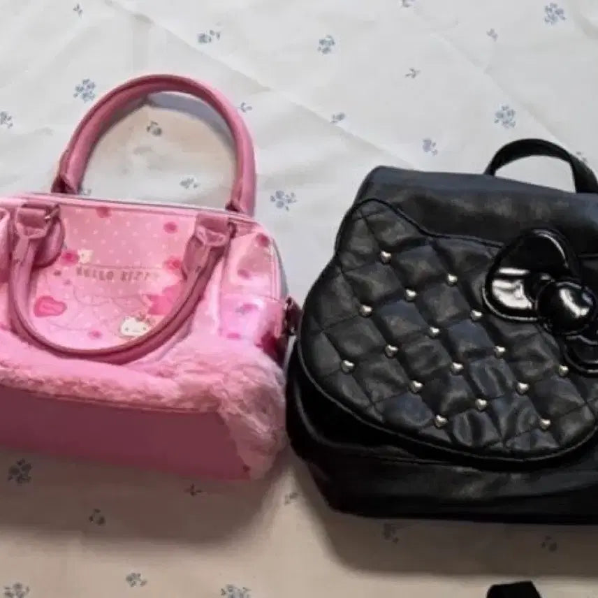 [BUNJANG] Hello Kitty Backpacks Bundle (Pink/Black) / 헬로키티 가방/백팩 핑크/블랙 일괄
