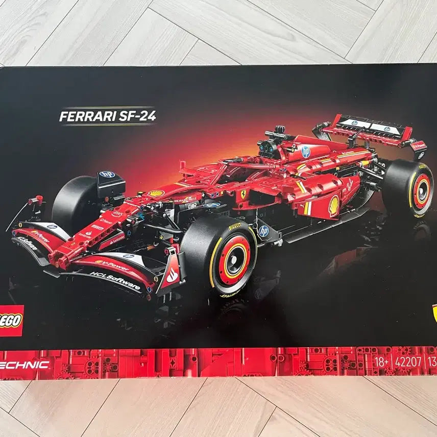 [BUNJANG] LEGO Technic Ferrari F1 42207 / 레고 테크닉 페라리 f1