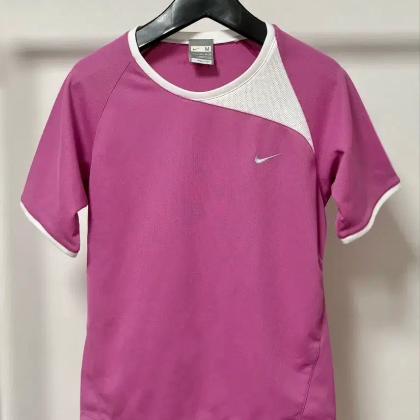 [BUNJANG] Nike Lavender Short Sleeve T-shirt / [세탁완료] 나이키 연보라 반팔티 M