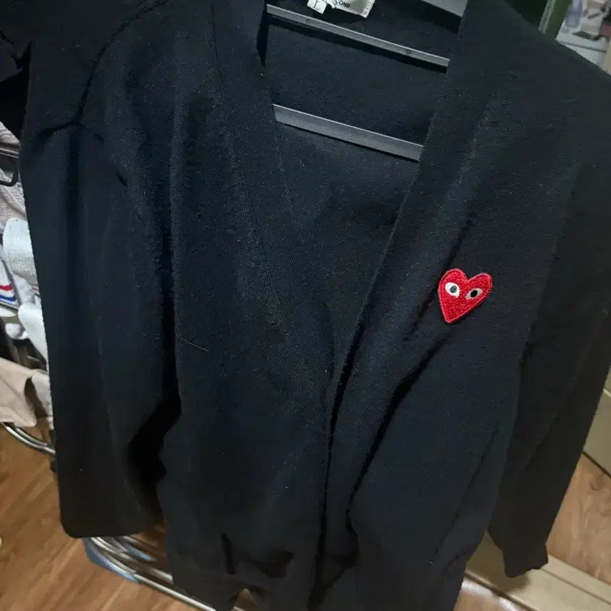 [BUNJANG] Comme des Garcons Black Cardigan L Red Emblem / (정품보장)꼼데가르송 블랙 가디건 L 레드와펜