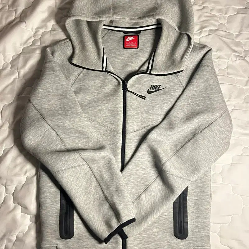 [SOLD OUT] 나이키 테크 플리스 후드집업 그레이