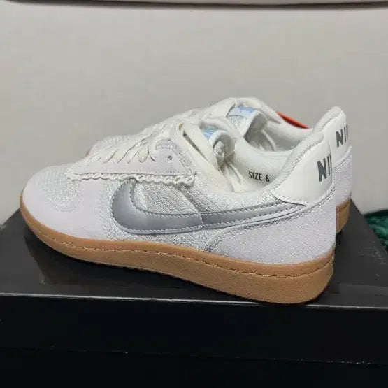 [BUNJANG] Nike Field General Platinum Tint Women&