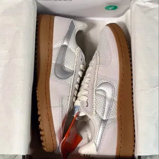 [BUNJANG] Nike Field General Platinum Tint Women&