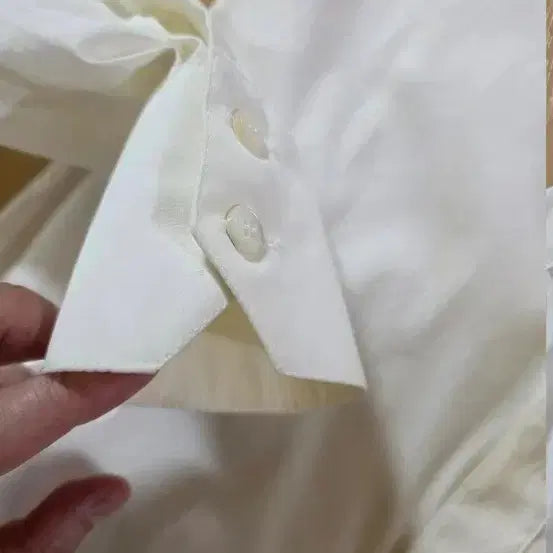 [BUNJANG] Balenciaga Baby White Shirt / 발렌시아가 베이비 화이트 셔츠