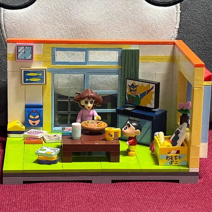 [BUNJANG] Crayon Shin-chan Living Room LEGO Display / 짱구네 거실 레고