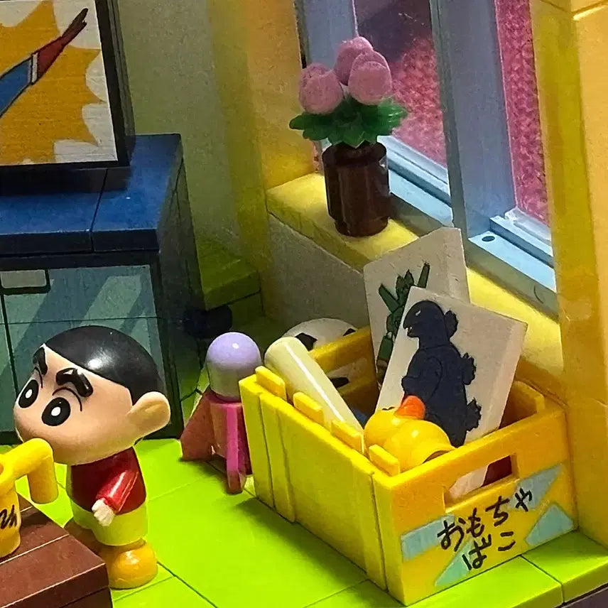 [BUNJANG] Crayon Shin-chan Living Room LEGO Display / 짱구네 거실 레고