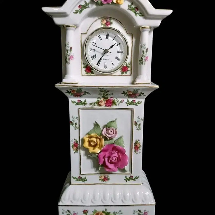 [BUNJANG] Royal Albert Old Country Roses Porcelain Clock / 로얄알버트 올드 컨츄리 로즈 도자기 시계
