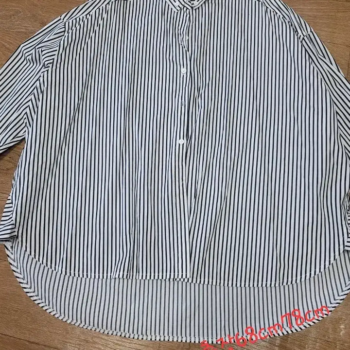 [BUNJANG] Striped Crop Shirt / free 스트라이프 크롭 셔츠 블랙/화이트