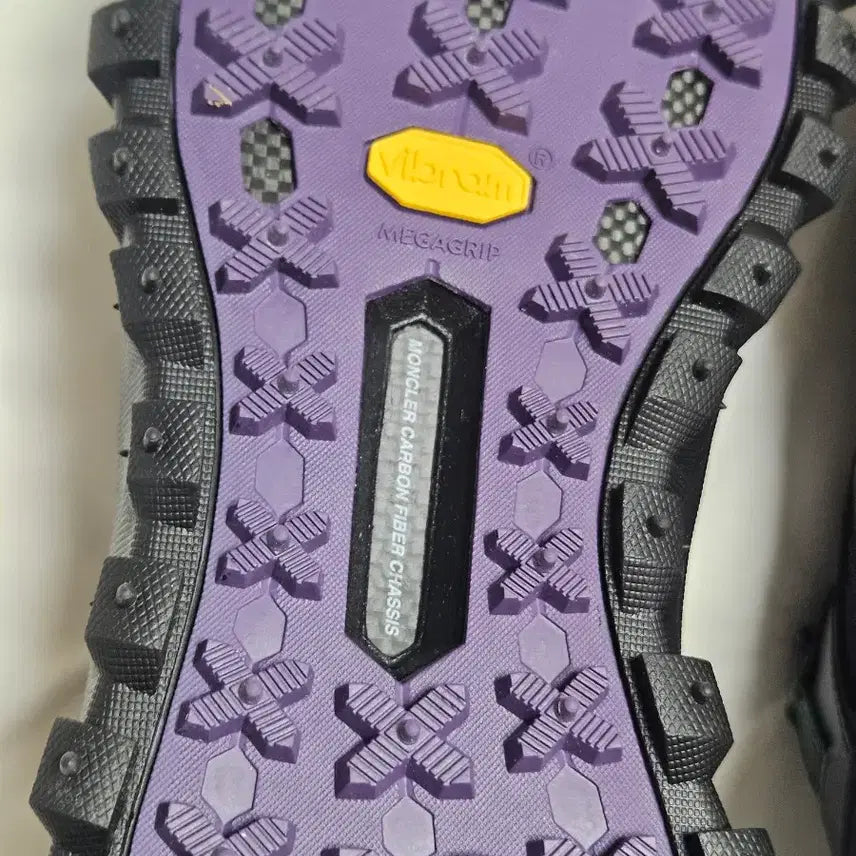 [SOLD OUT] (새제품)몽클레르 그레노블 트레일그립 GTX traligrip gtx