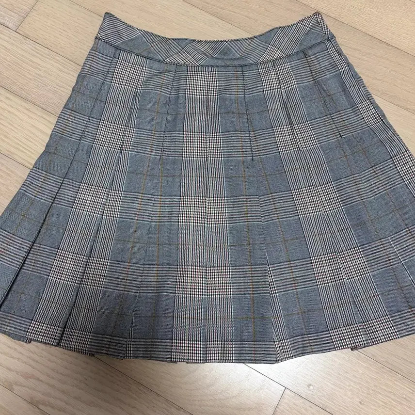 [SOLD OUT] h&amp;m 체크 스커트 치마 흐앤므 (반택포5천원)
