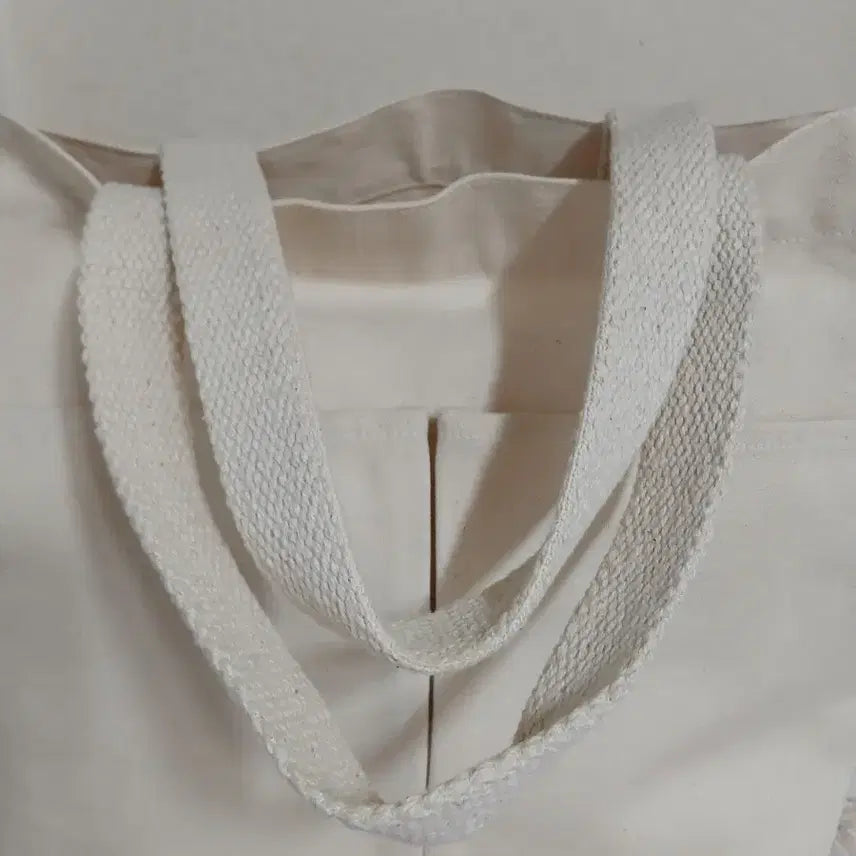[BUNJANG] Ivory Pocket Canvas Tote Bag / 아이보리색 포켓 캔버스 토트백