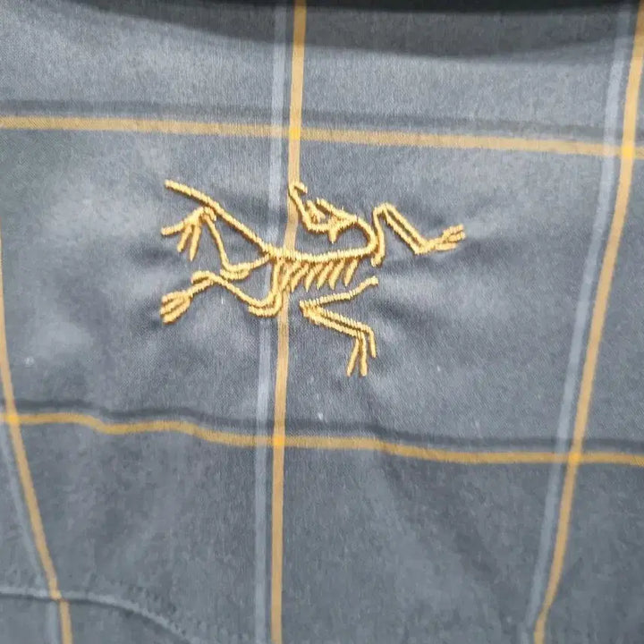 [SOLD OUT] 아크테릭스 남성 체크 반팔 셔츠 2종