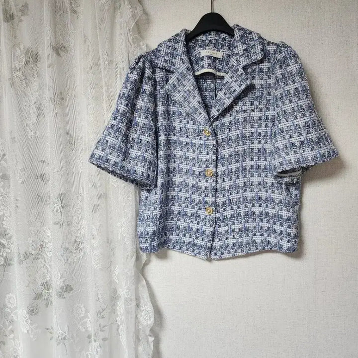 [SOLD OUT] 산드로 트위드 반팔 자켓 블루
