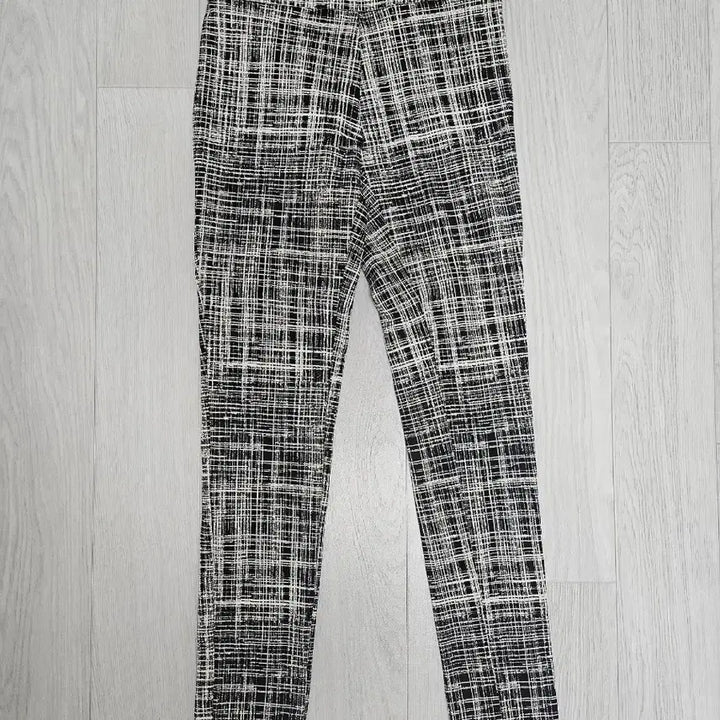 [BUNJANG] Theory Check Pattern Pants / 띠어리(theory)