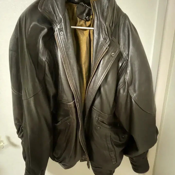 [BUNJANG] Vintage Leather Bomber Jacket / 유럽 빈티지샵 레더 봄버 자켓 M