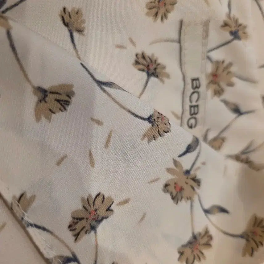 [SOLD OUT] BCBG 비씨비지 플라워 원피스