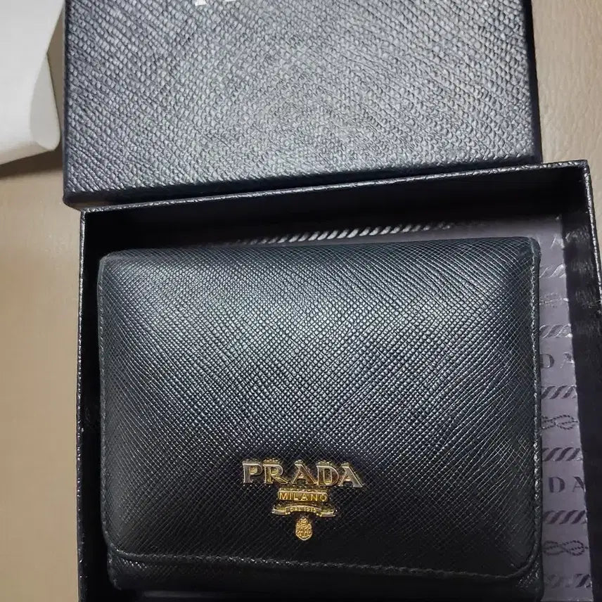 [BUNJANG] Prada Women&