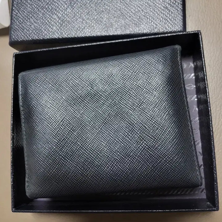[BUNJANG] Prada Women&