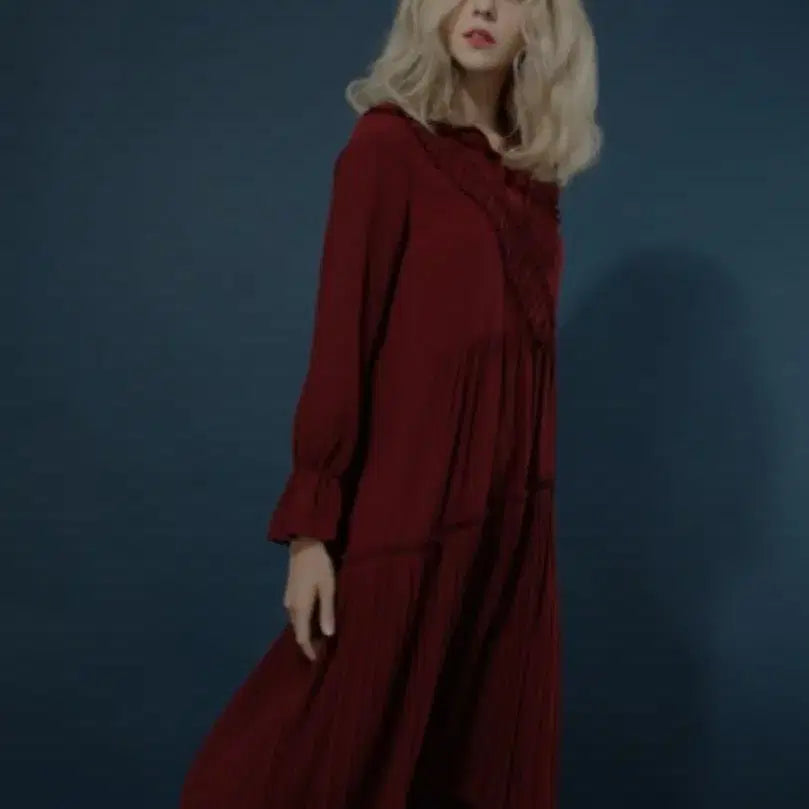 [BUNJANG] BonnyPay Red Asymmetrical Pleated Long Dress / 보니페이 레드 언발 플리츠 원피스