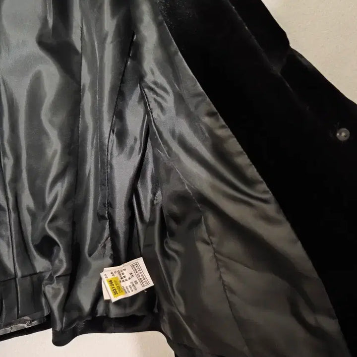 [BUNJANG] Hong Sung Wan Black Velvet Jacket / 고급하이브랜드홍성완!heng song wah 블랙 벨벳 자켓