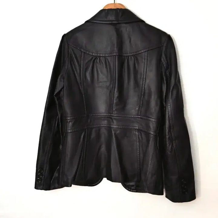 [SOLD OUT] TOUT 블랙 리얼 양가죽 여성 자켓 .새제품!