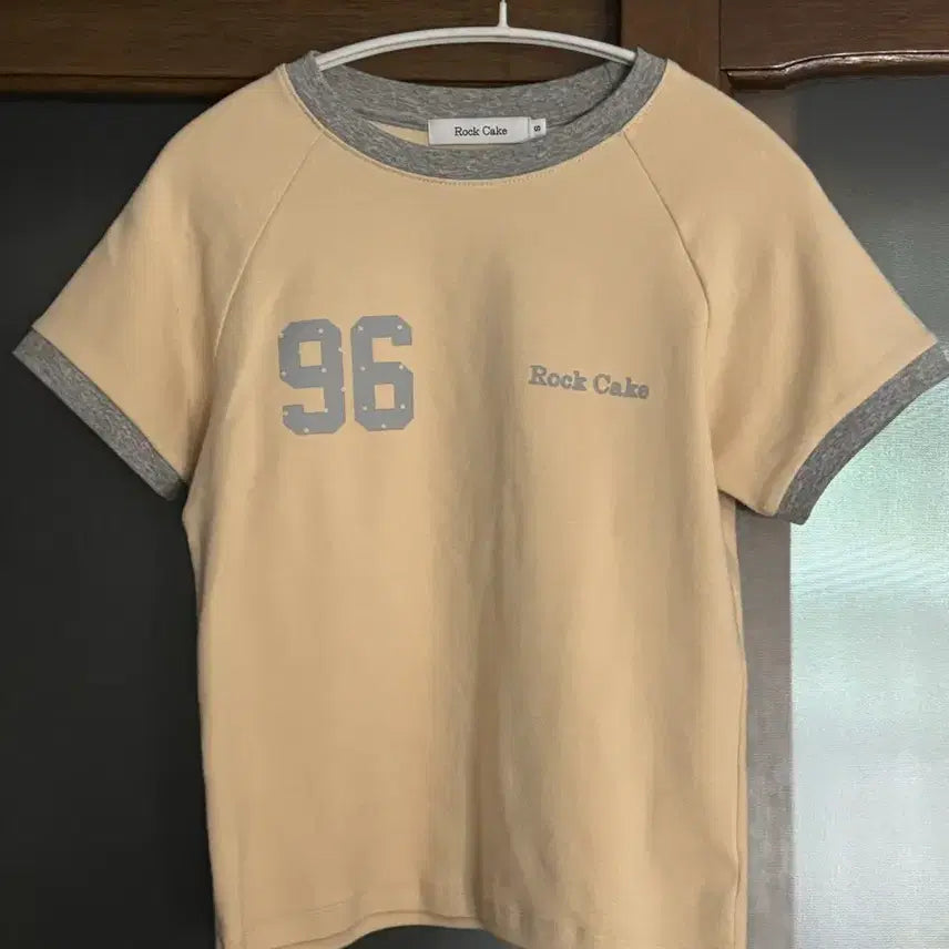 [BUNJANG] Rock Cake Ringer Short Sleeve T-Shirt / 락케이크 링거반팔