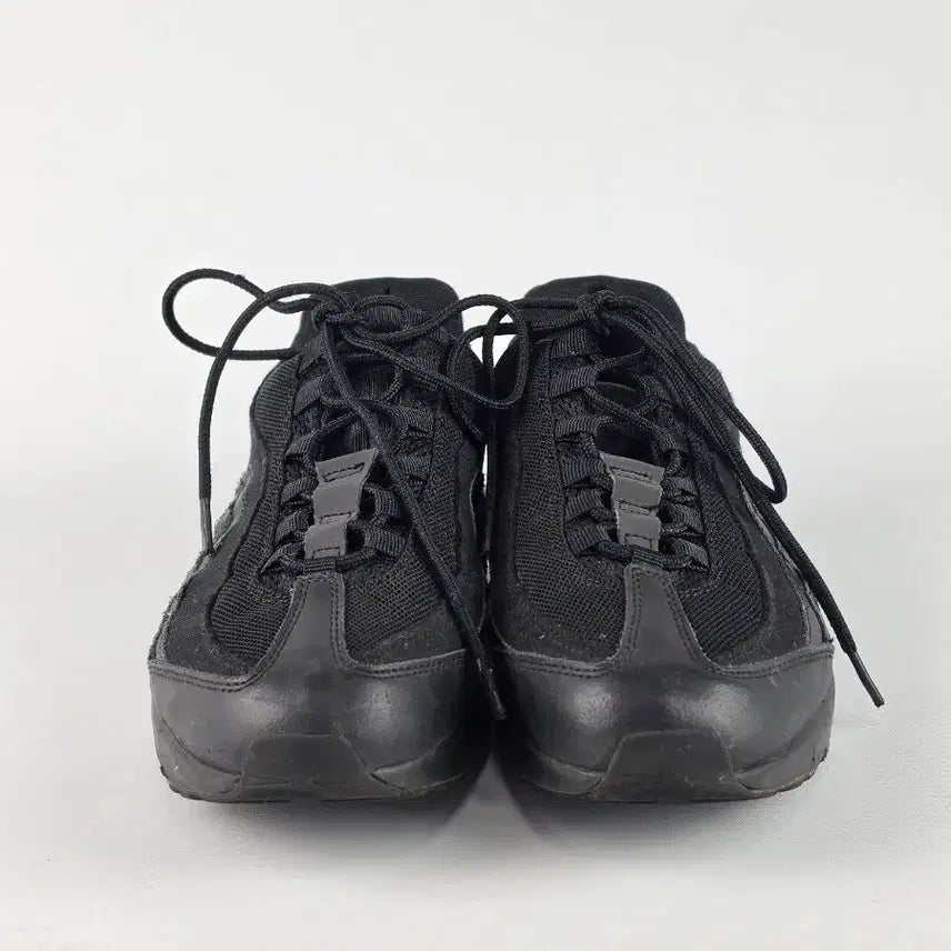 [BUNJANG] Nike Air Max 95 Essential Black Game Royal Sneakers / 나이키 에어맥스 95 에센셜 블랙 게임 로얄 275.ㄷ