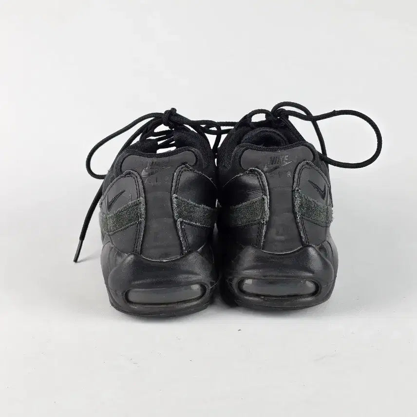 [BUNJANG] Nike Air Max 95 Essential Black Game Royal Sneakers / 나이키 에어맥스 95 에센셜 블랙 게임 로얄 275.ㄷ