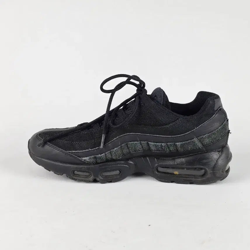[BUNJANG] Nike Air Max 95 Essential Black Game Royal Sneakers / 나이키 에어맥스 95 에센셜 블랙 게임 로얄 275.ㄷ