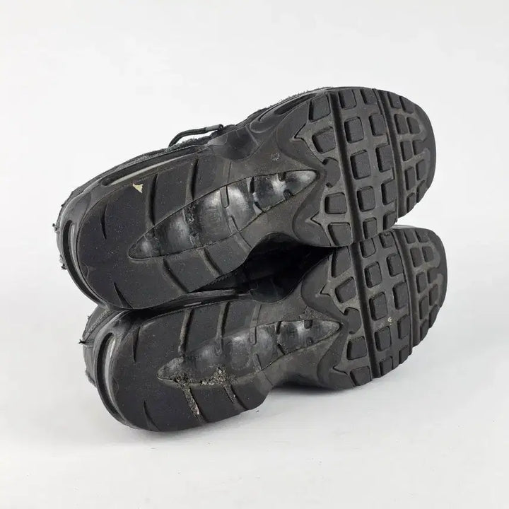 [BUNJANG] Nike Air Max 95 Essential Black Game Royal Sneakers / 나이키 에어맥스 95 에센셜 블랙 게임 로얄 275.ㄷ