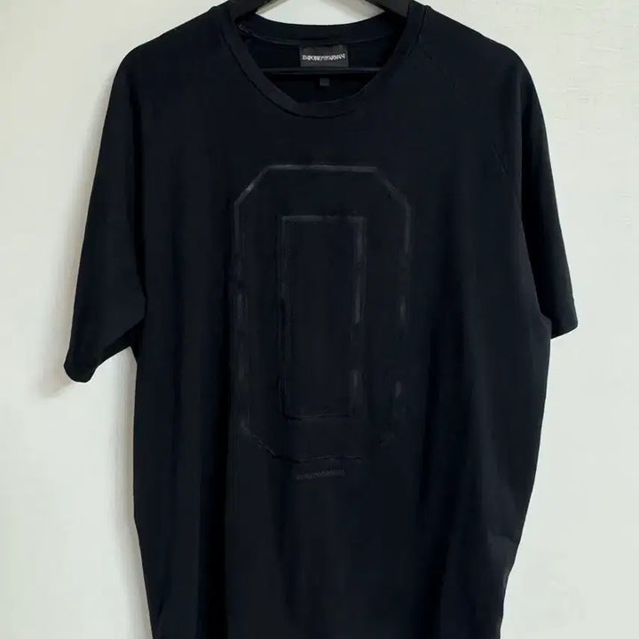 [BUNJANG] Emporio Armani Black Logo T-shirt / (상태좋아요) 엠포리오 아르마니 블랙 로고 티셔츠(XL,105-110)